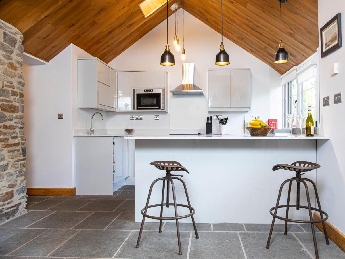 Swansea Valley Holiday Cottages Cilybebyll Dış mekan fotoğraf